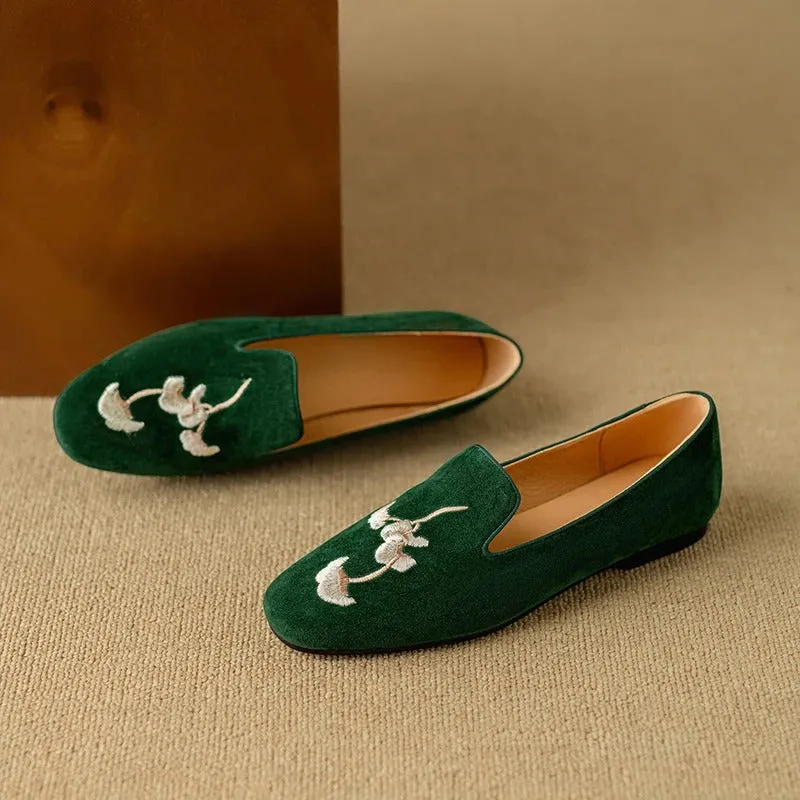 Comfortable Slip-on Loafers Shoes with Flower Embroidery
