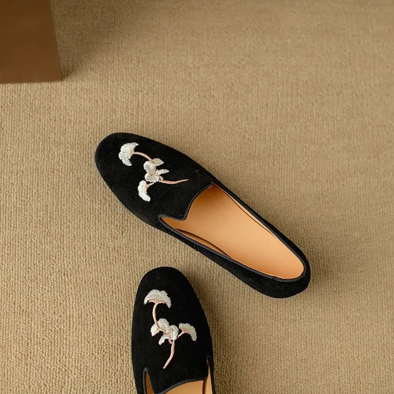 Comfortable Slip-on Loafers Shoes with Flower Embroidery