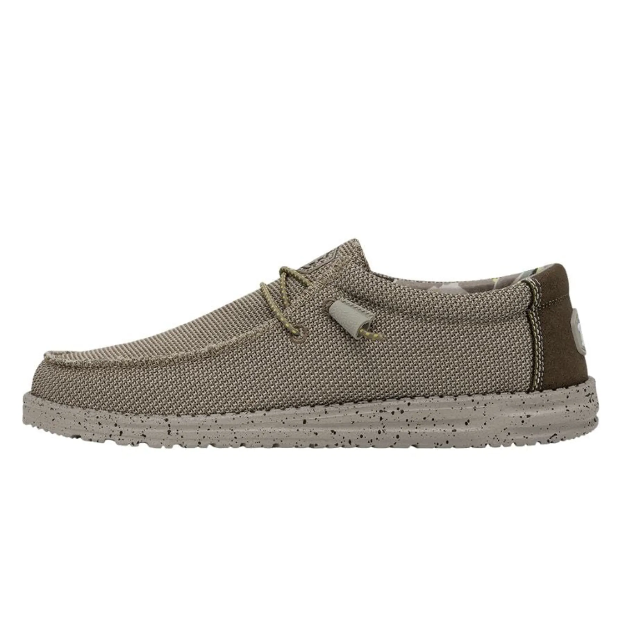 HEY DUDE MEN'S WALLY SOX TRIPLE NEEDLE CAMEL - 40020266
