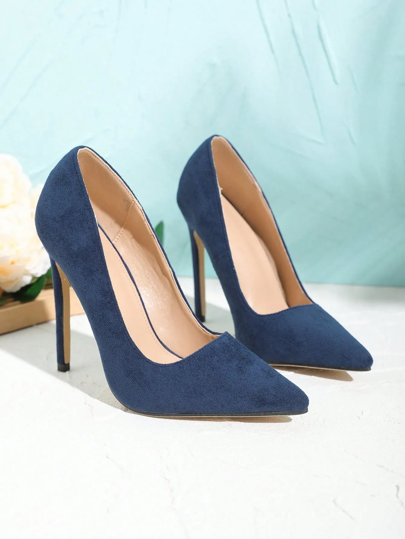 High Heel Pumps For An Afternoon Bunch