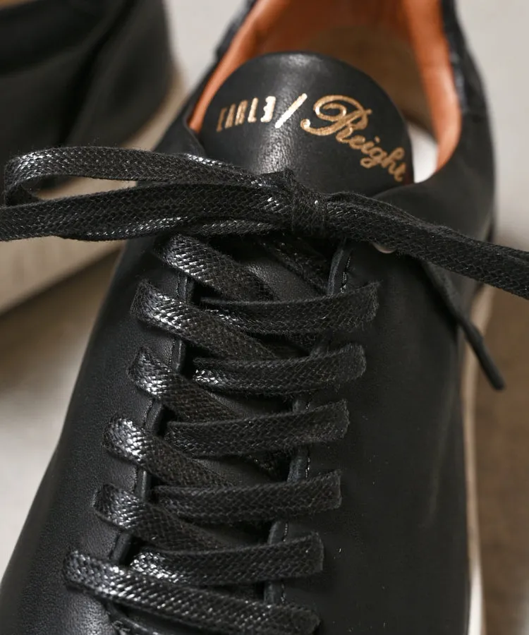 Hole cut sneakers / ER3402