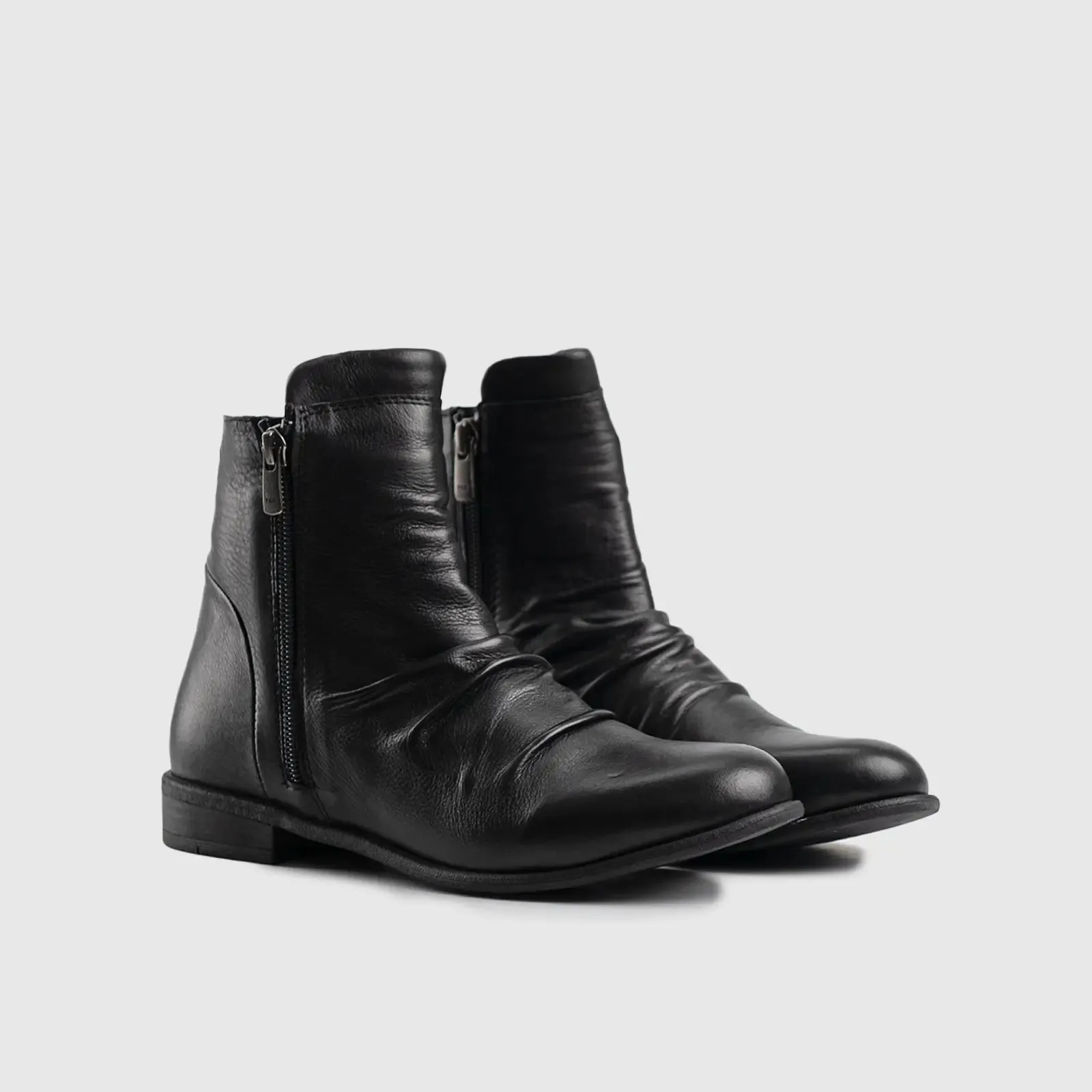 Leather Boots 2920
