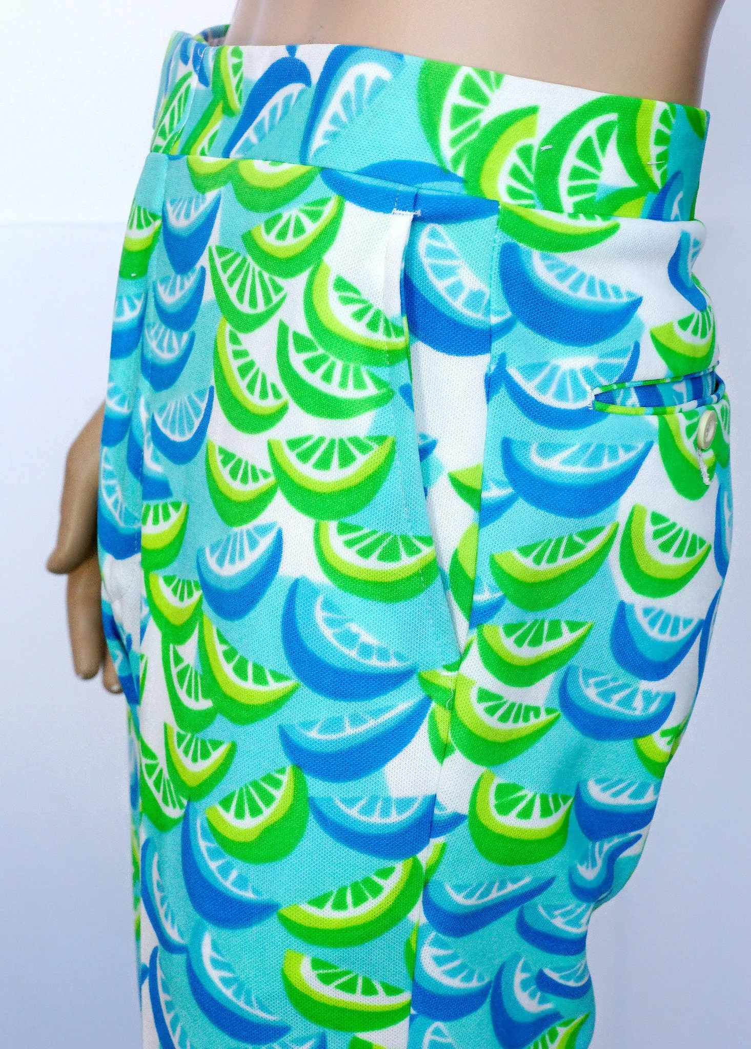 Lilly Pulitzer Citrus Pattern Golf Pants