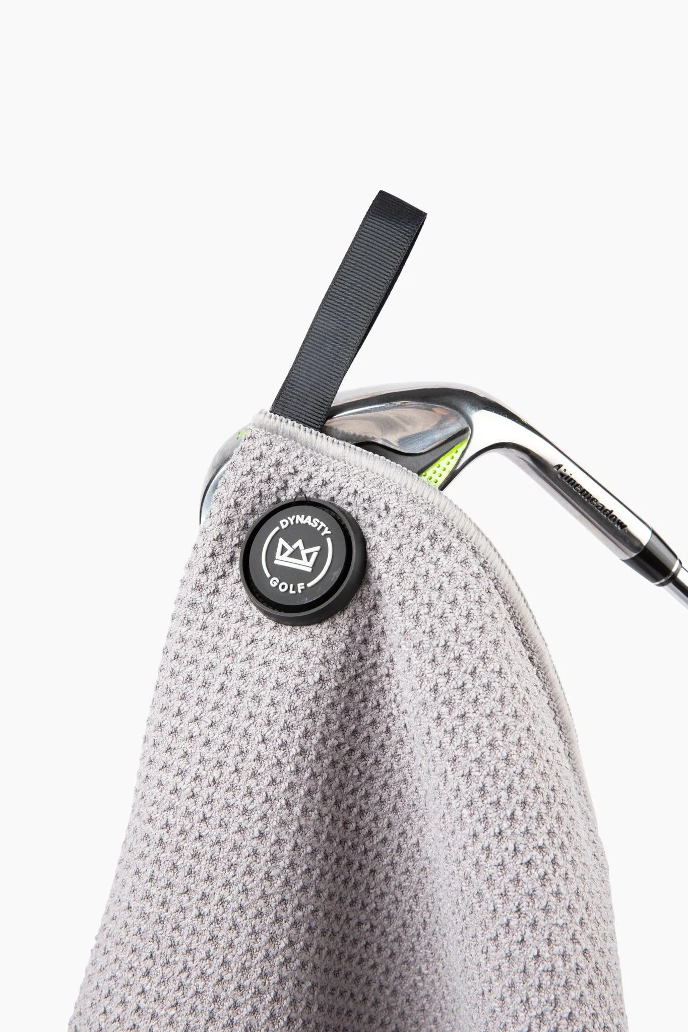 Magnetic Golf Towel for Golf Bags - Microfiber Golf Towels for Men & Women - Waffle Golf Bag Towel with Magnet (Gray)
