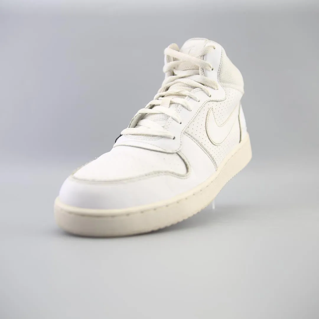 NIKE  COURT BOROUGH MID