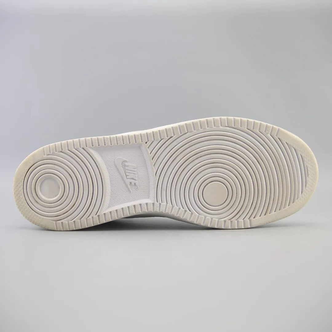 NIKE  COURT BOROUGH MID