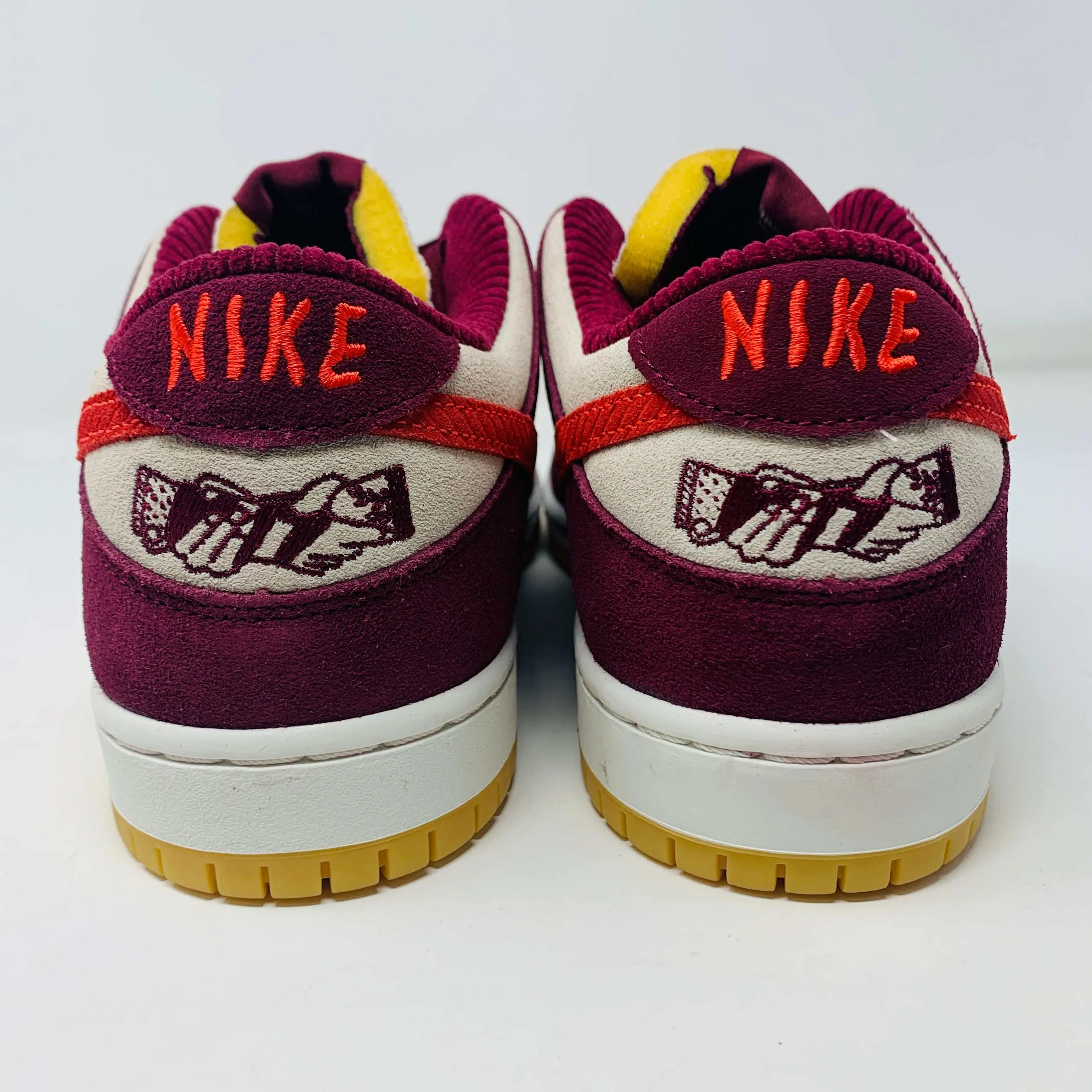 Nike SB Dunk Low Skate Like a Girl