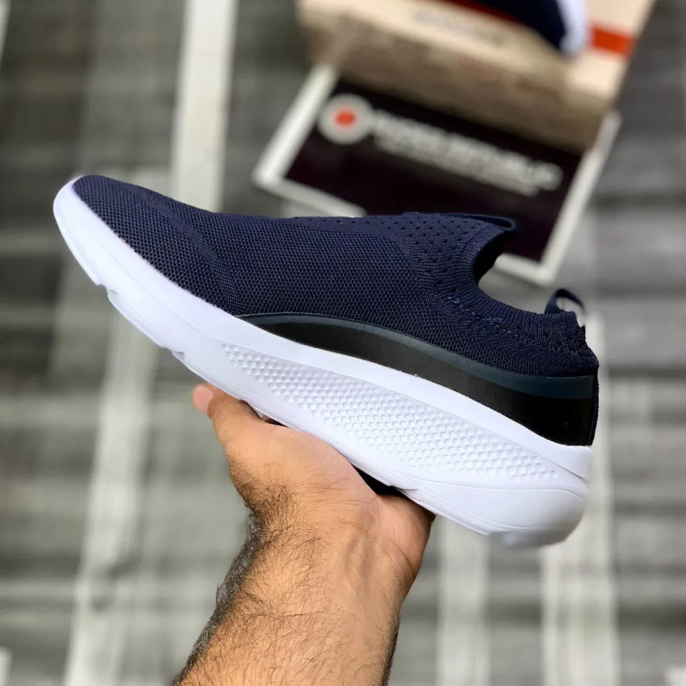 Skecherrs GoRun UltraGo “Navy"