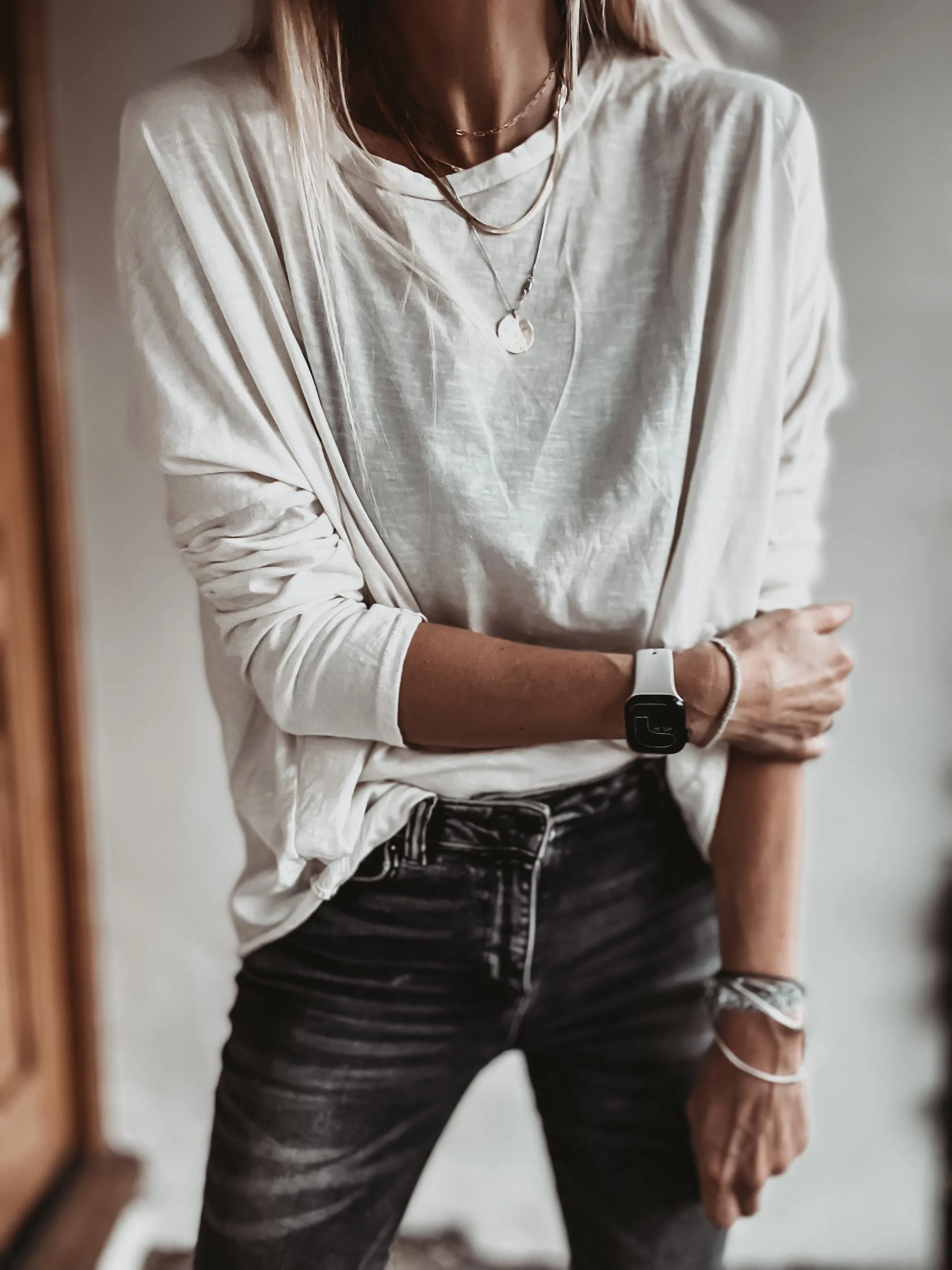 THE PERFECT WHITE LONG SLEEVED TEE *new*