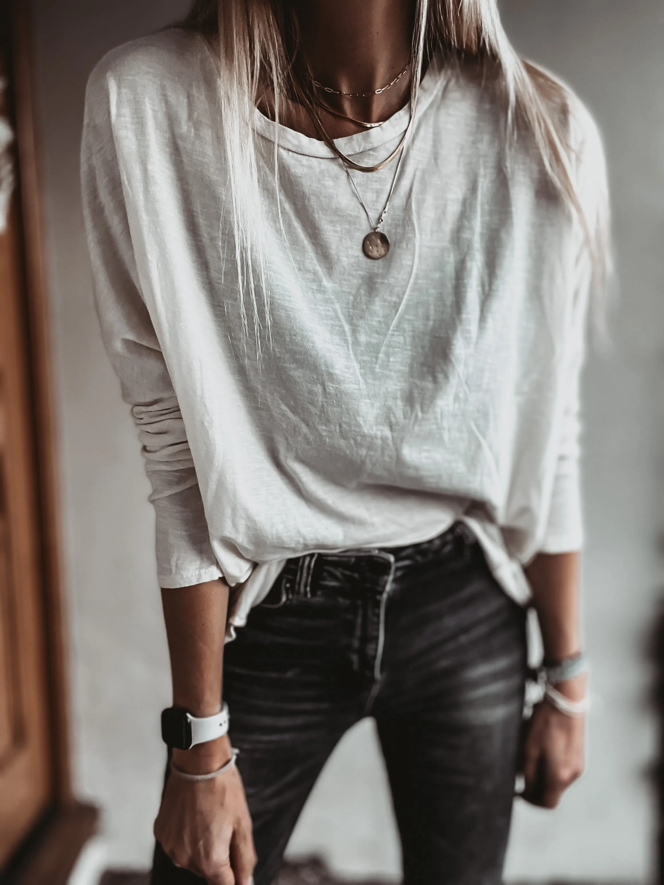 THE PERFECT WHITE LONG SLEEVED TEE *new*