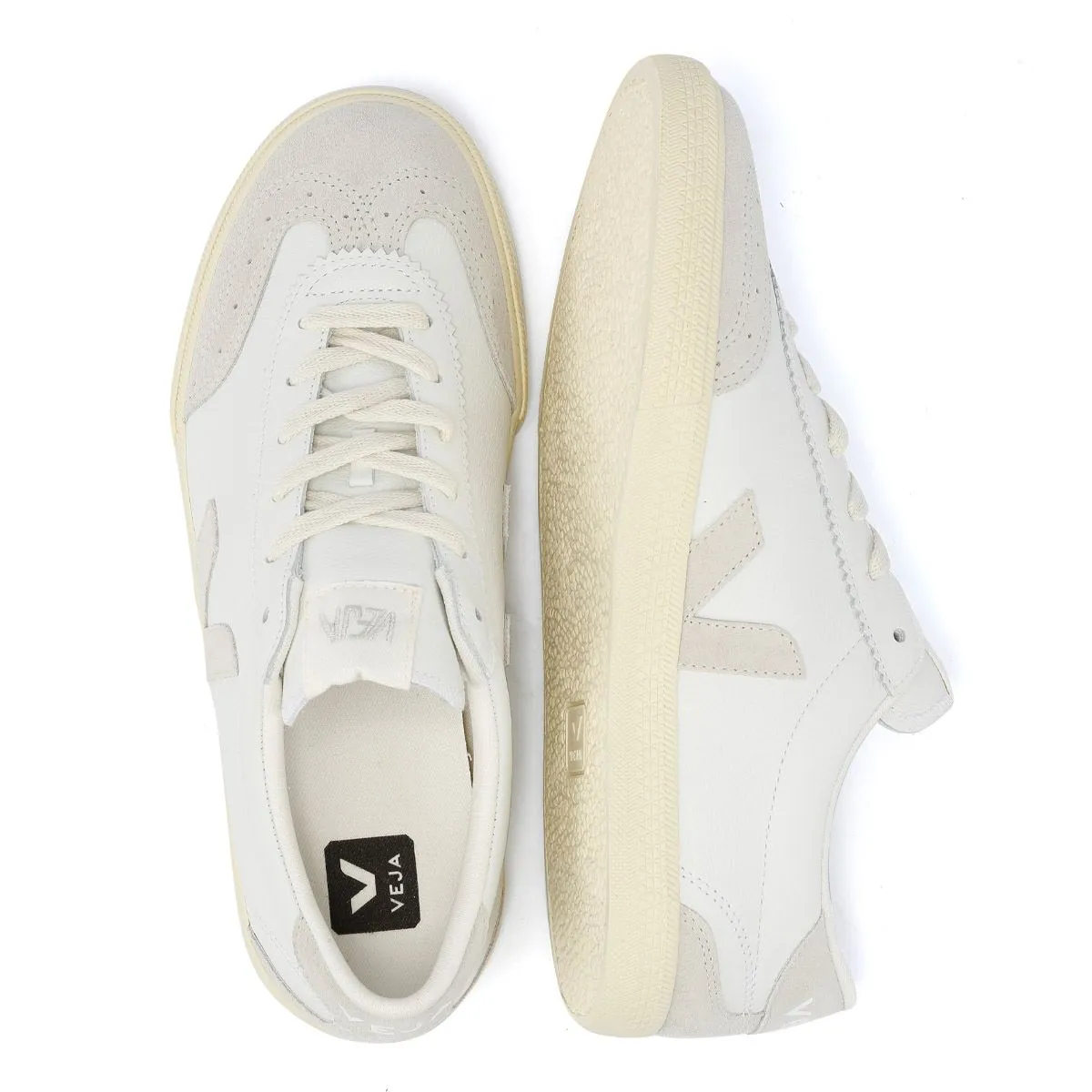 Veja Volley Leather Men's White / Natural Trainers