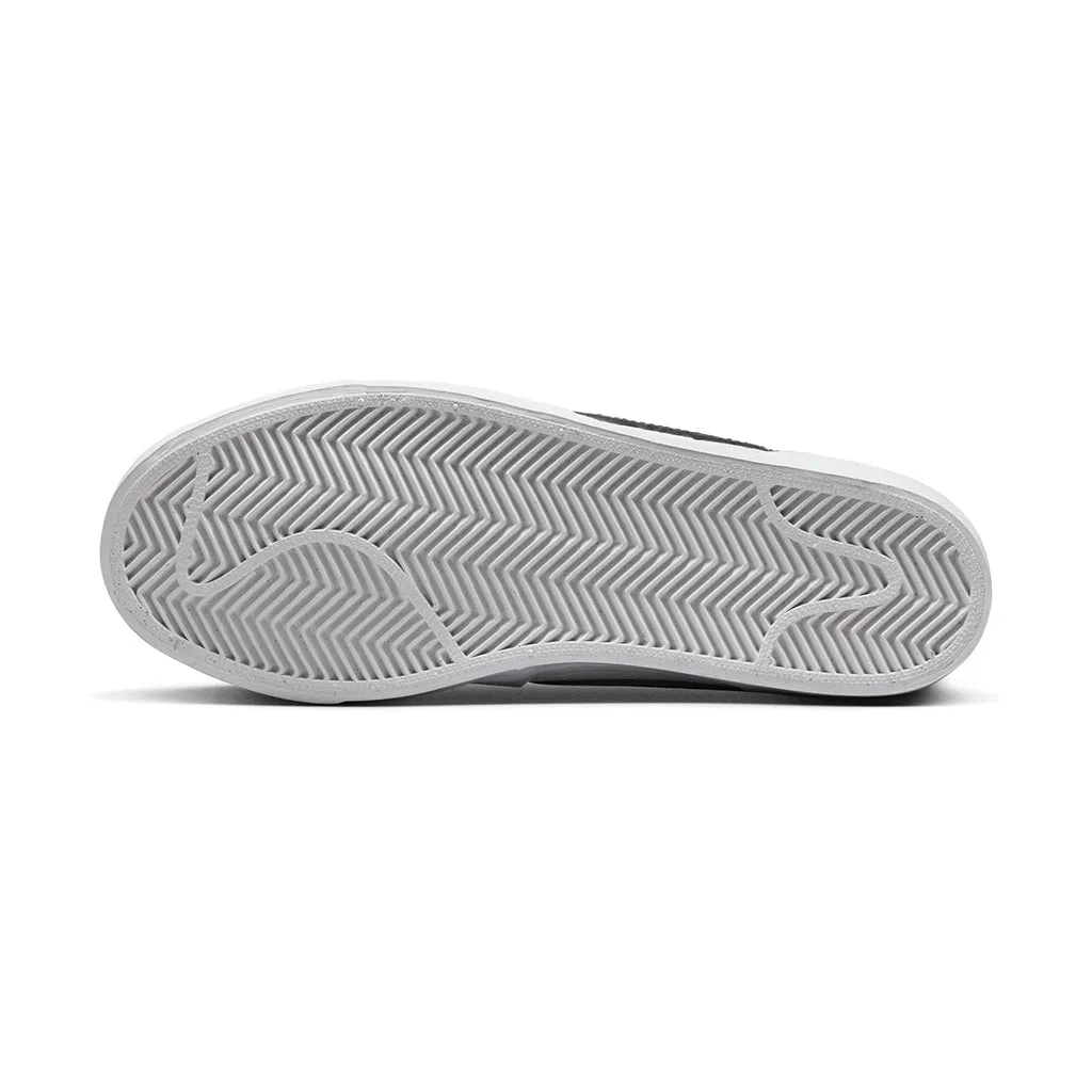 Zoom Pogo Plus - Sail/White/Gym Red/Black
